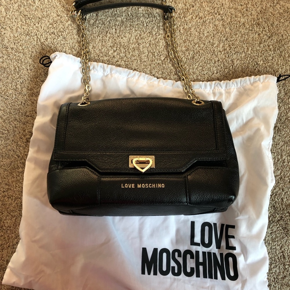 Authentic Love Moschino gold heart leather black shoulder bag
